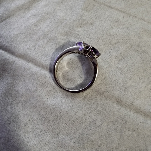 Sterling Silver 5 & 6 MM Double Heart Amathyst And Diamond Ring Size 6 - Picture 4 of 5